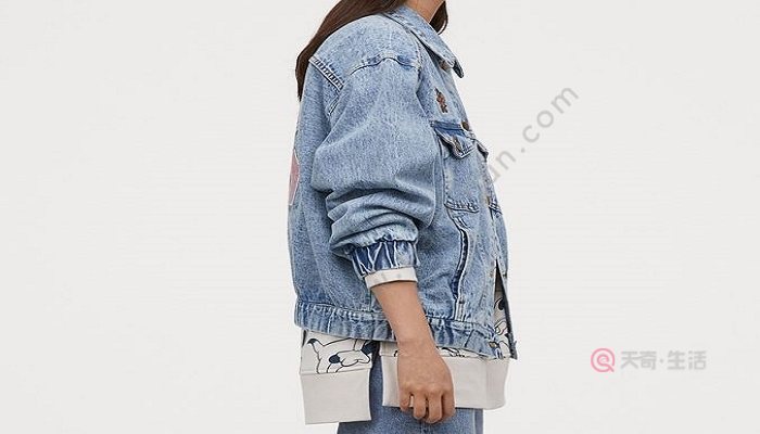 冬季卫裤搭配什么外套 卫裤搭配什么上衣(图3) 冬季卫裤搭配什么外套